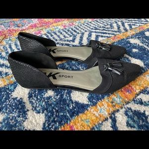 Black Anne Klein flats